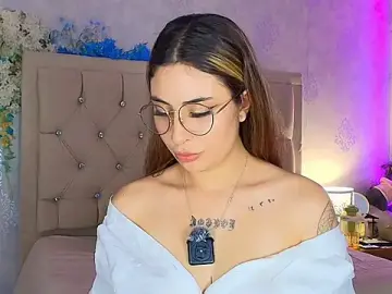 Stripchat Free Porn Cam of nini_love01