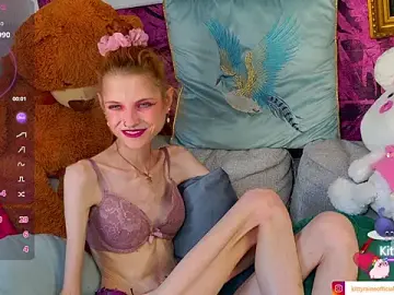 Stripchat Best live sex cam show of KittyRaine