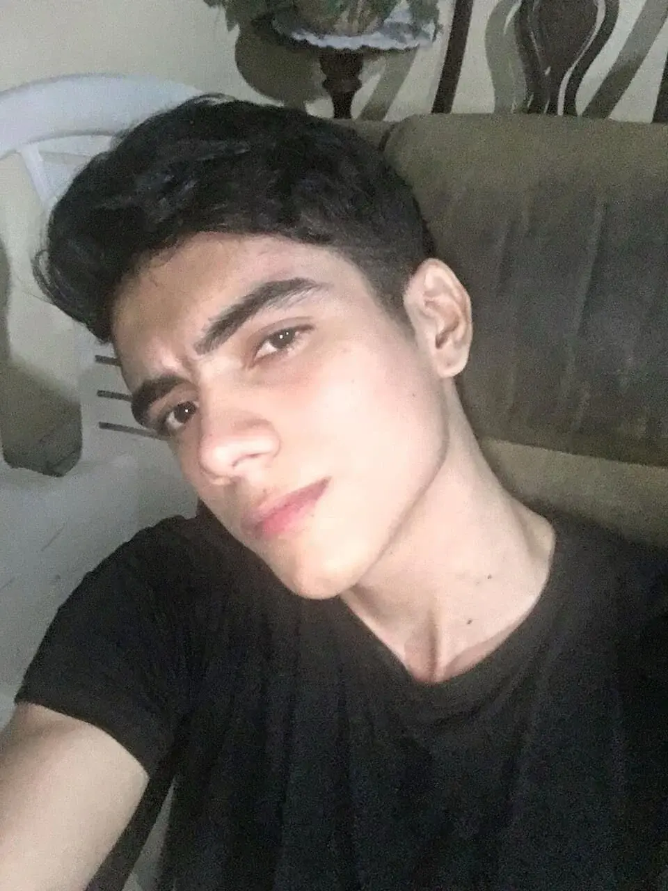 adam_levis17