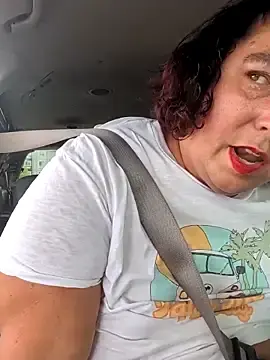 Stripchat Free Porn Cam of lil-gemini-hippy
