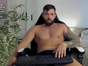 Stripchat Live Porn of LustyMike_
