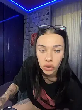Stripchat Adult Webcam of Queen_of_pain