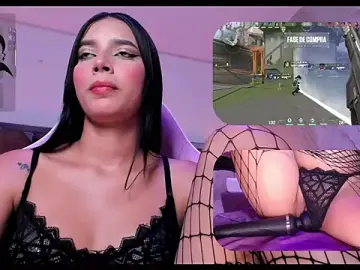 Stripchat Adult Webcam of SweetieCloe_