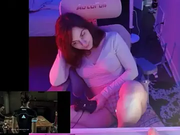 Stripchat Live Sex Cam of psilybaby