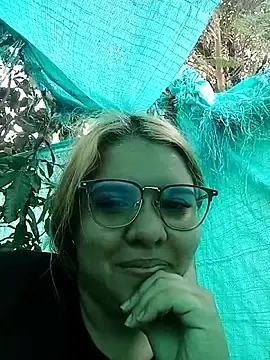 Stripchat Free Live Porn of single_kitten