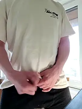 Stripchat Adult Webcams of 6incheswannacum