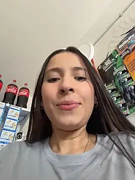 Stripchat Watch Live Sex Cams of LittleDoll___