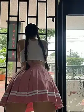Stripchat Live Sex of LittleDoll___