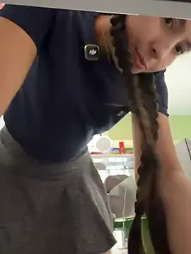 Stripchat Free Porn Cam of LittleDoll___