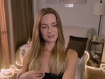 Stripchat Sex Cam of RozzitaBedberry