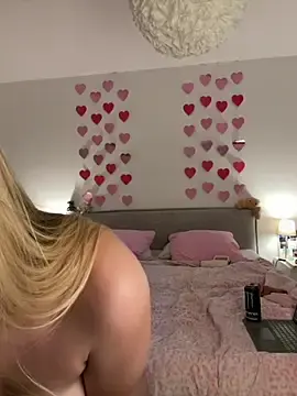 Stripchat Adult Webcam of xlinababe