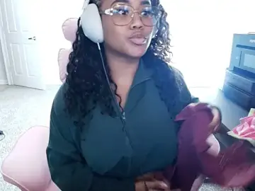 Stripchat Free Live Porn of BriannaBrave