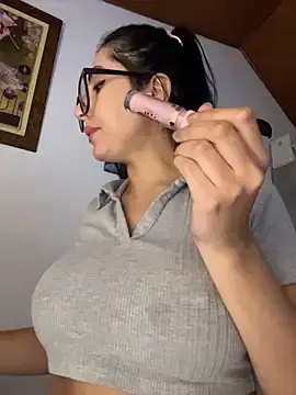 Stripchat Watch Live Sex Cams of _Nina_1