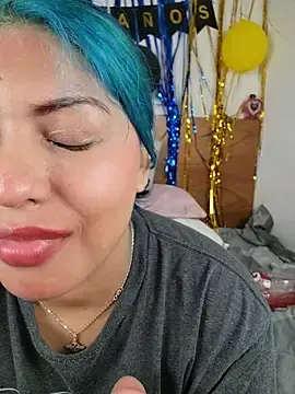 Stripchat Live Sex Cam of azulzulix