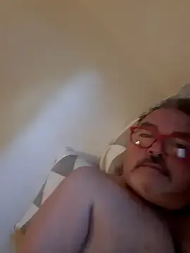 Stripchat Live Sex Cam of bluangelo