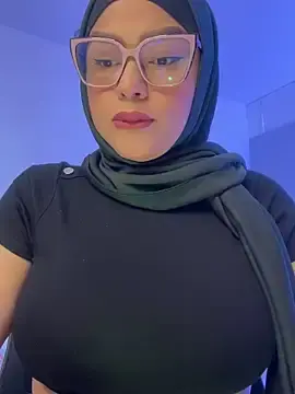 Stripchat Live Porn of Amira-Awhada