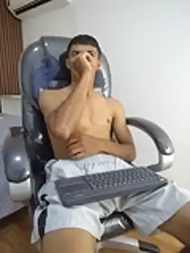 Stripchat Live Sex of Bruno_fox