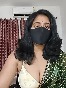 Stripchat Free Porn Cam of Cute-Maanvi