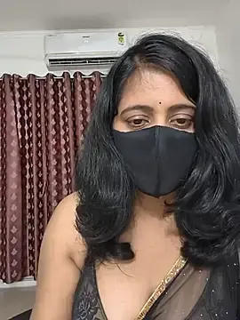 Stripchat Adult Webcam of Cute-Maanvi