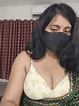 Stripchat Live Sex of Cute-Maanvi