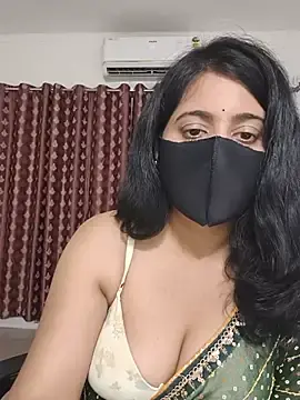 Stripchat Adult Webcams of Cute-Maanvi