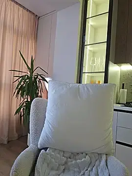 Stripchat Nude Webcam of Miss_Magic_Eyes_