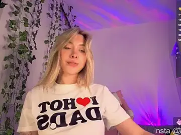 Stripchat Adult Video Chat of nikkichu