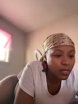 Stripchat Live Sex Cam of Prettywettkittycc