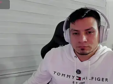 Stripchat Adult Webcam of Rick_Adams