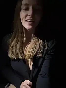 Stripchat Best Webcam of lunagirl13