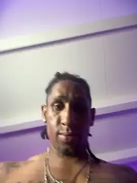 Stripchat Sex Cam of TheRealMrDLlong