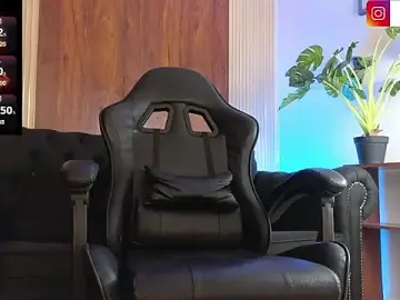 Stripchat Live Porn of Latinmoster_boss