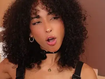 Stripchat Adult Webcam of OSHUN_