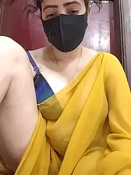Stripchat Sex Chat of Saanvi-Sen