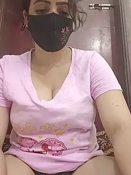 Stripchat Free Porn Cam of Saanvi-Sen