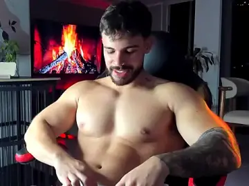Stripchat Adult Webcam of Valenthino_Salvatore