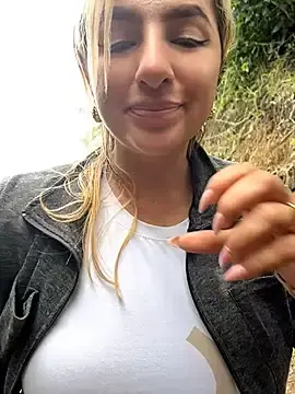 Stripchat Adult Webcam of sammyqueenx21