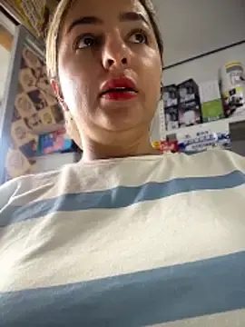 Stripchat Sex Cam of sammyqueenx21