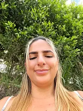 Stripchat Free Porn Cam of sammyqueenx21