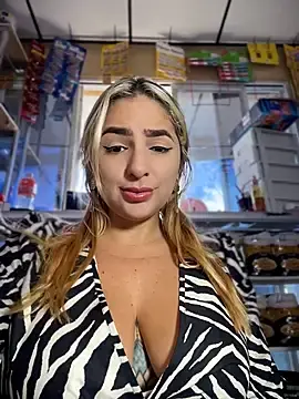 Stripchat Live Sex Cam of sammyqueenx21