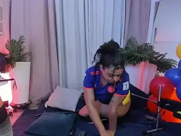 Stripchat Free Porn Cam of scarlett__3