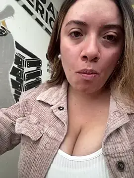 Stripchat Live Sex of valery_mora