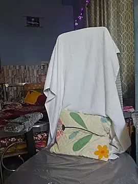 Stripchat Sex Chat of Desi_Maya69