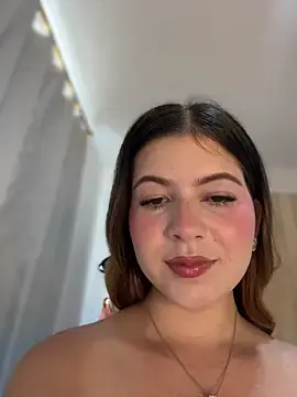 Stripchat Live Sex Cam of naughty__angel