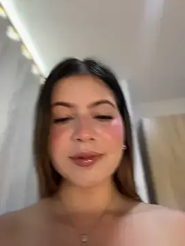 Stripchat Sex Chat of naughty__angel