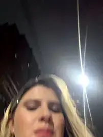 Stripchat Sex Chat of EmiilyAdams_
