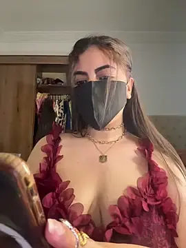 Stripchat Adult Webcam of Hot-Sarah-arab
