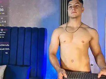 Stripchat Private Sex Chat of Noah_Clarkk