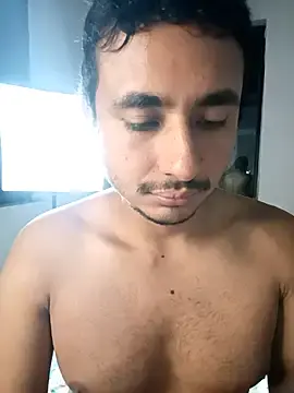 Stripchat Sex Cam of Simone_Miller