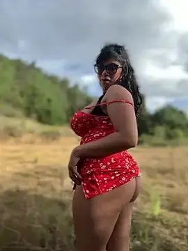 Stripchat Best Webcam of Simone_Miller